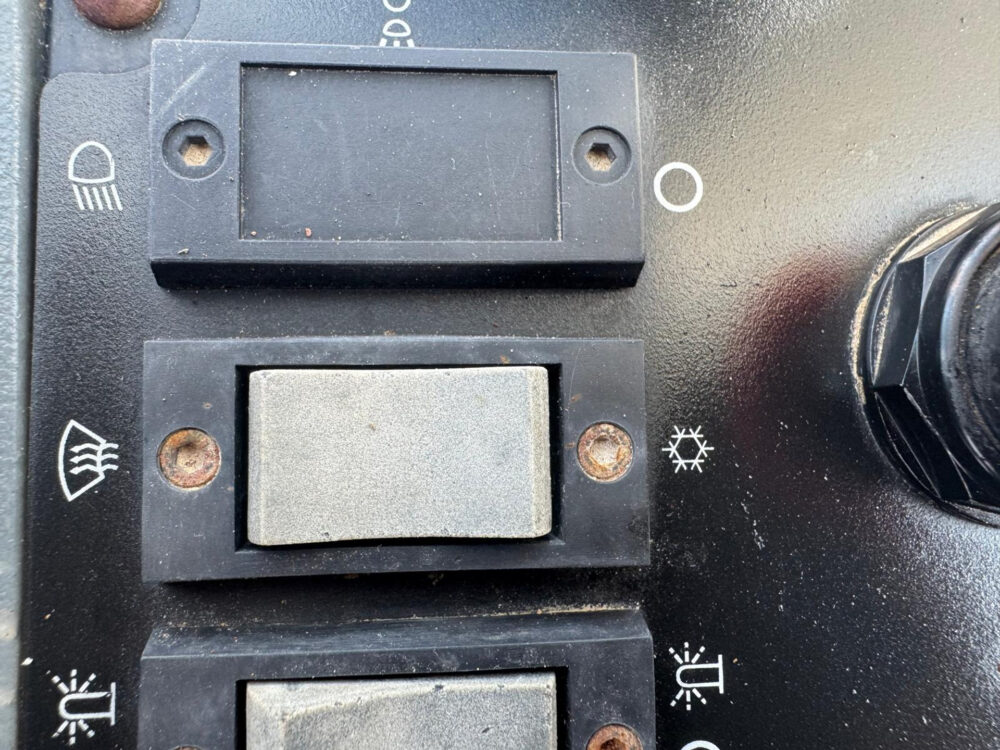caterpillar-cs-663e-wals-aircon