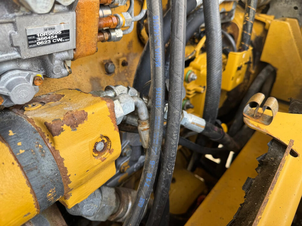 caterpillar-cs-663e-wals-aircon