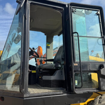 caterpillar-cs-663e-wals-aircon