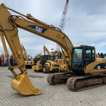 caterpillar-320-cl-rupsgraafmachine