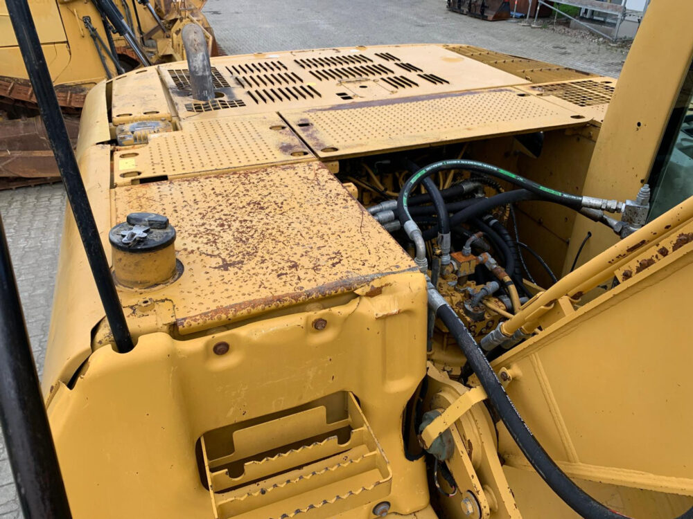 caterpillar-320-cl-rupsgraafmachine