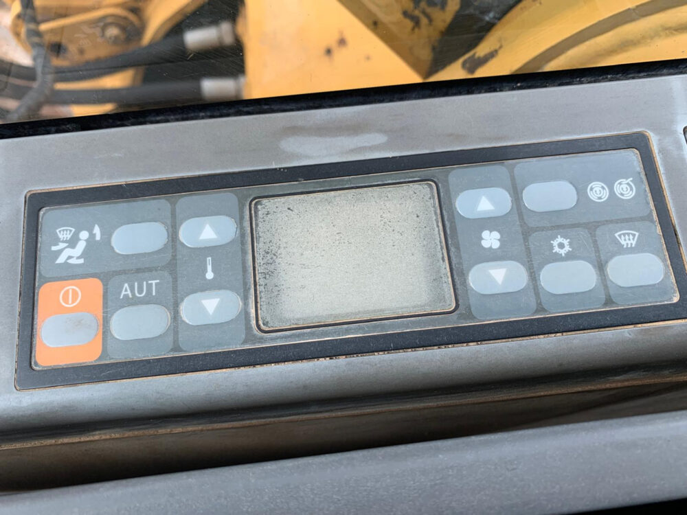 caterpillar-320-cl-rupsgraafmachine