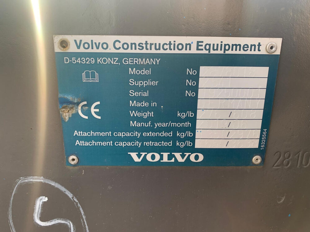 volvo-2878018-compact-wheelloader-jib