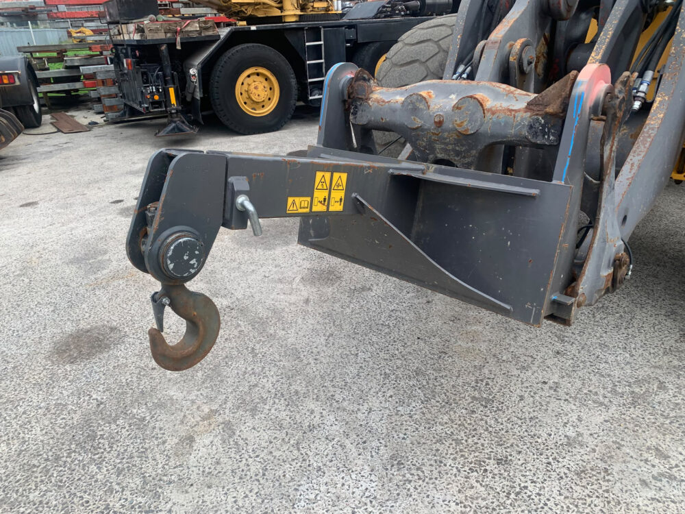 volvo-2878018-compact-wheelloader-jib