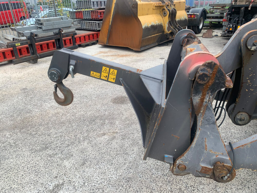 volvo-2878018-compact-wheelloader-jib