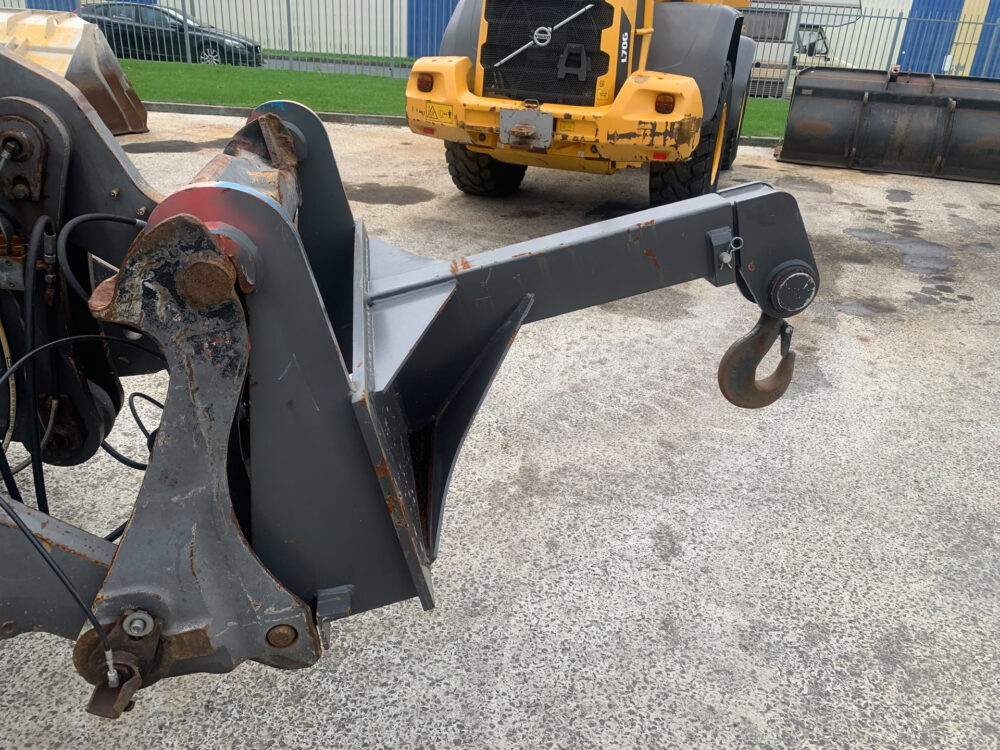 volvo-2878018-compact-wheelloader-jib