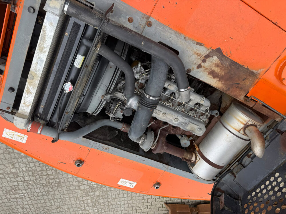 hitachi-zx210-lc-1-rupsgraafmachine