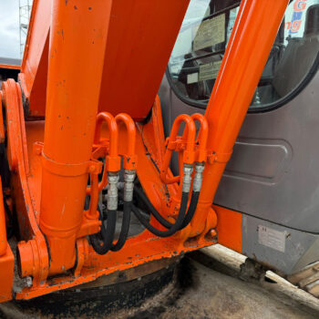 hitachi-zx210-lc-1-rupsgraafmachine