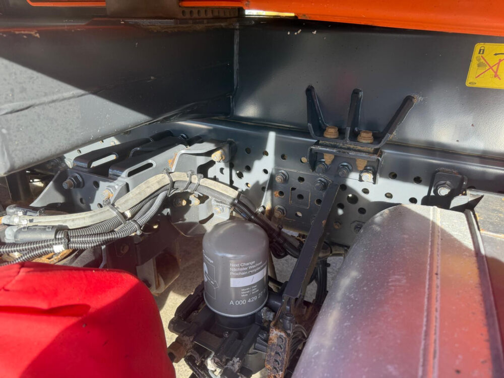 mercedes-benz-arocs-4148-k-8x4-kipper