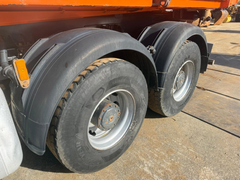 mercedes-benz-arocs-4148-k-8x4-kipper