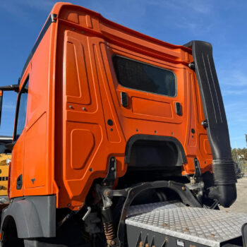 mercedes-benz-arocs-4148-k-8x4-manual