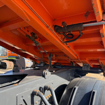 mercedes-benz-arocs-4148-k-8x4-manual