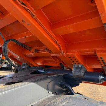 mercedes-benz-arocs-4148-k-8x4-manual