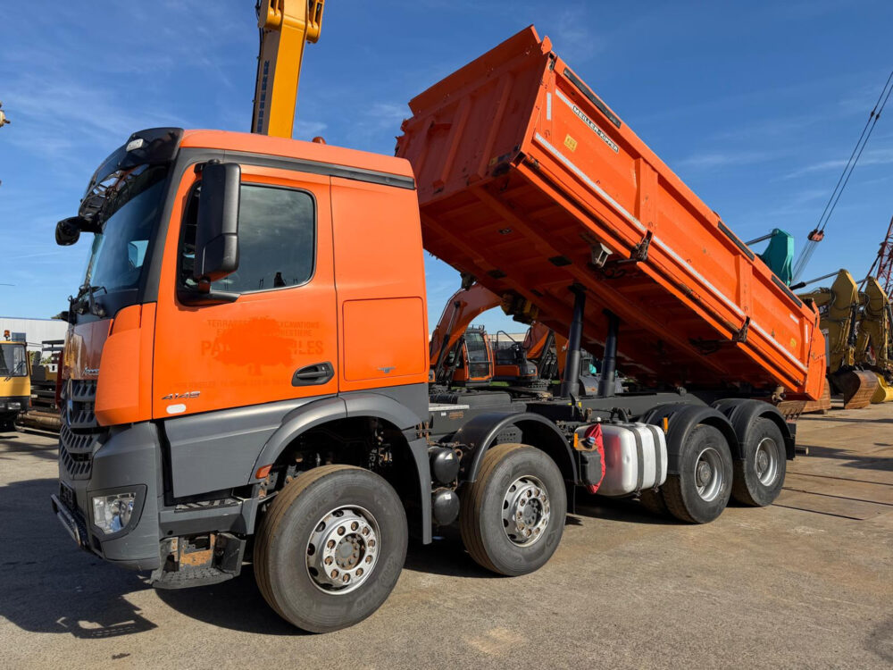 mercedes-benz-arocs-4148-k-8x4-manual