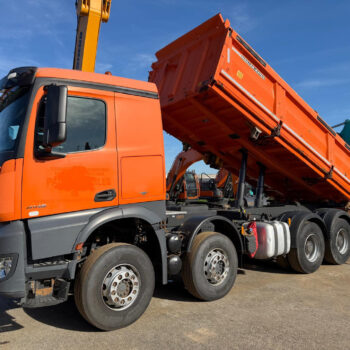 mercedes-benz-arocs-4148-k-8x4-manual