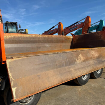 mercedes-benz-arocs-4148-k-8x4-manual