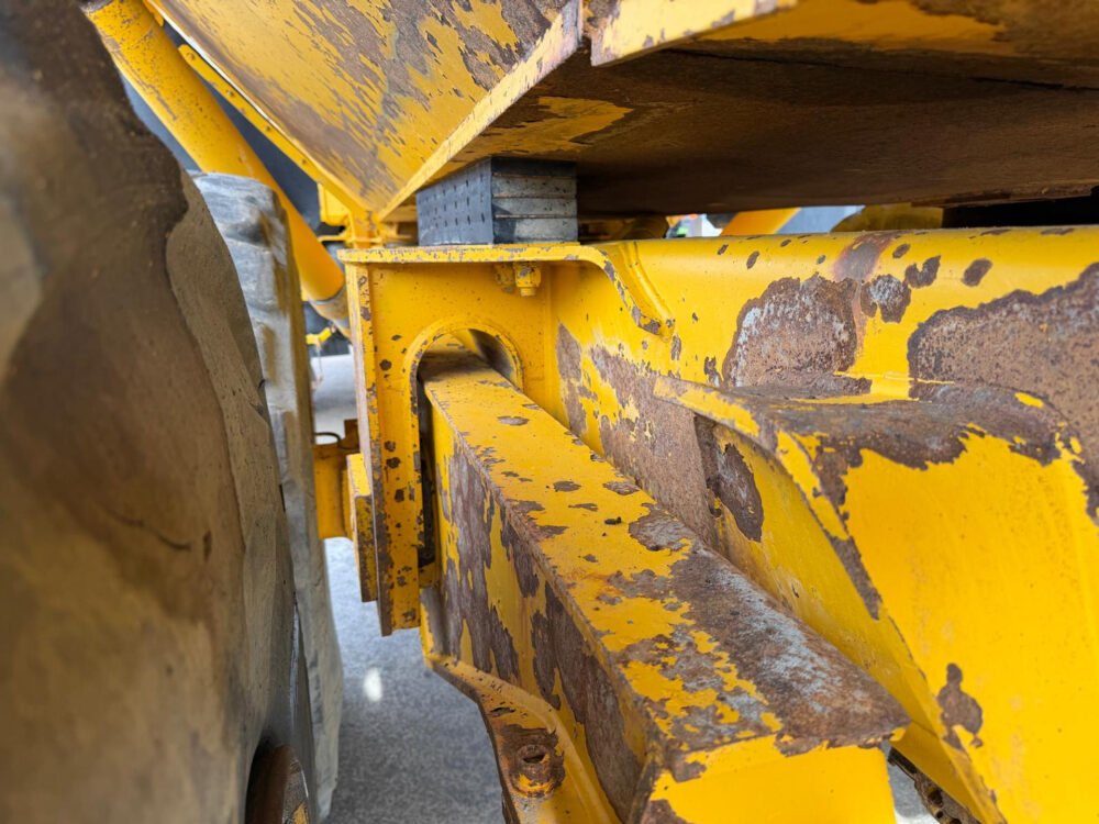 volvo-a35c-6x6-dumper