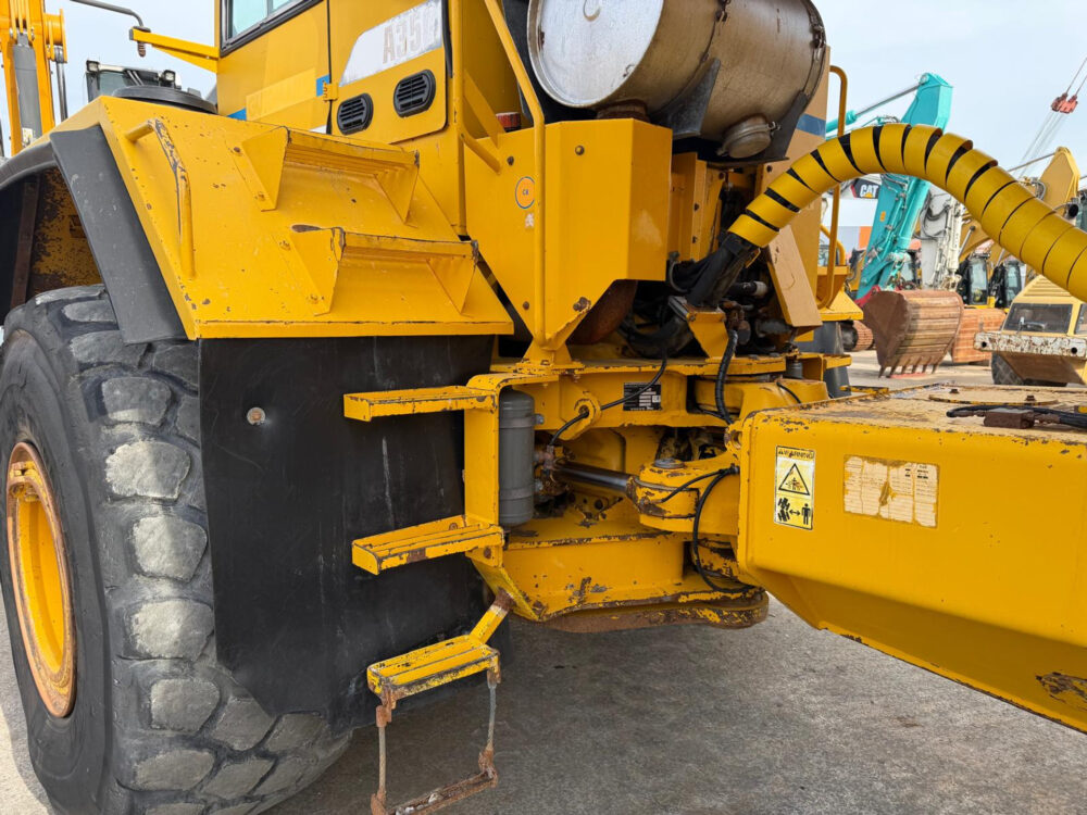 volvo-a35c-6x6-dumper