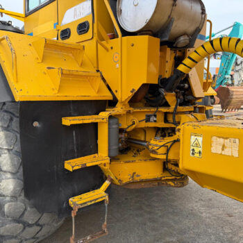 volvo-a35c-6x6-dumper