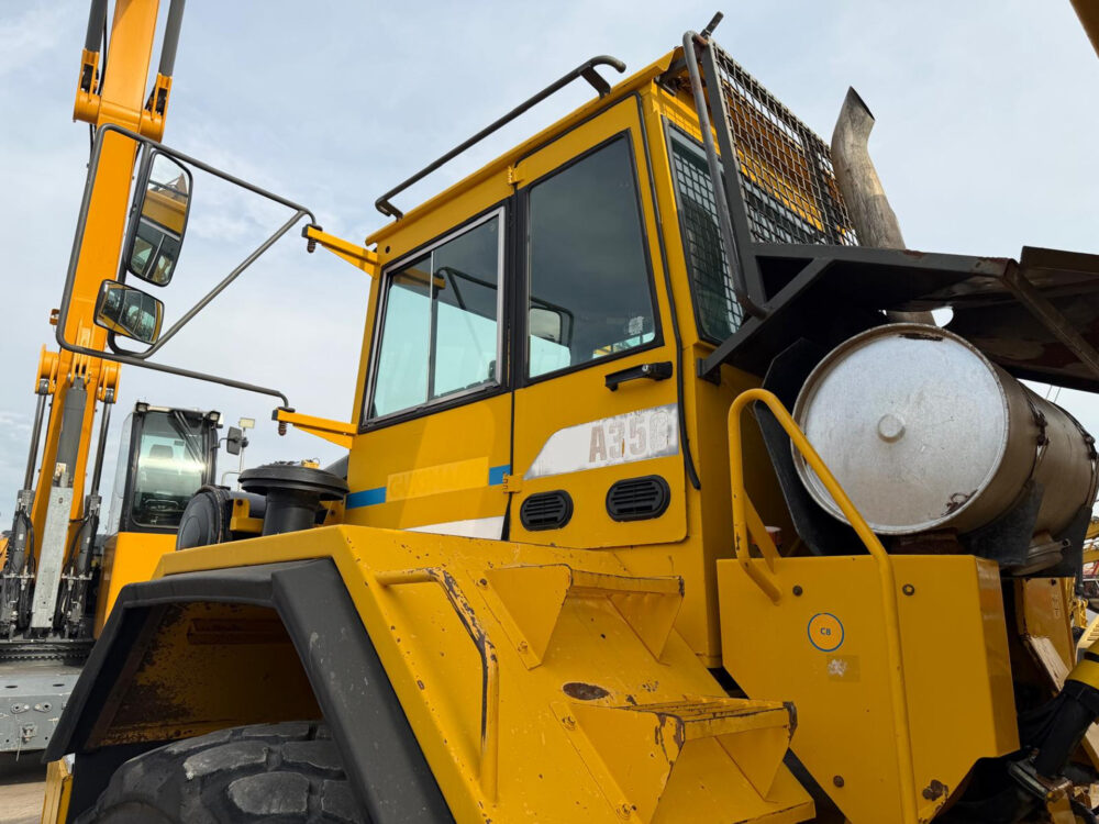 volvo-a35c-6x6-dumper