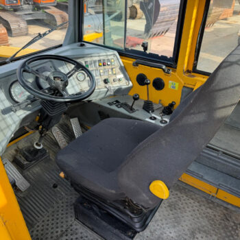 volvo-a35c-6x6-dumper