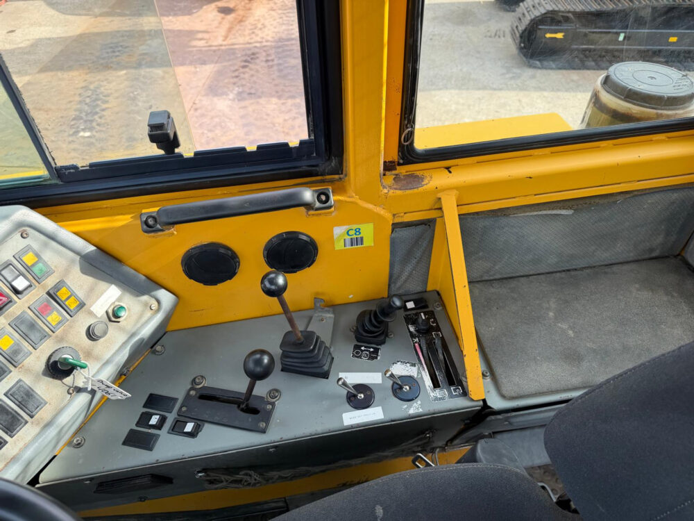 volvo-a35c-6x6-dumper