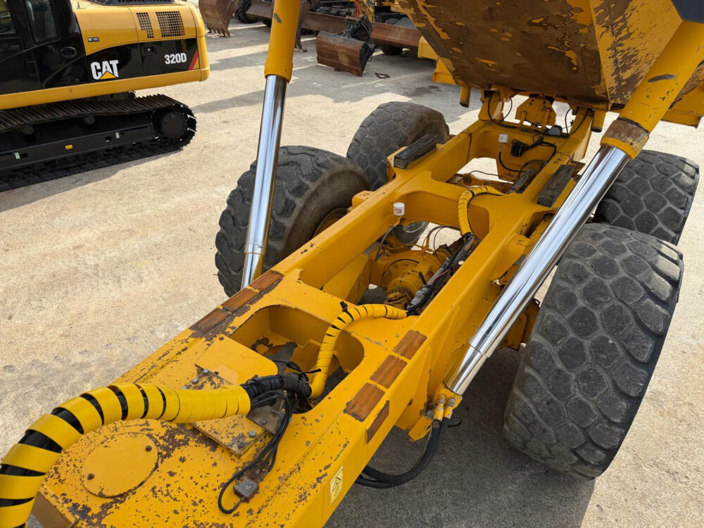 volvo-a35c-6x6-dumper
