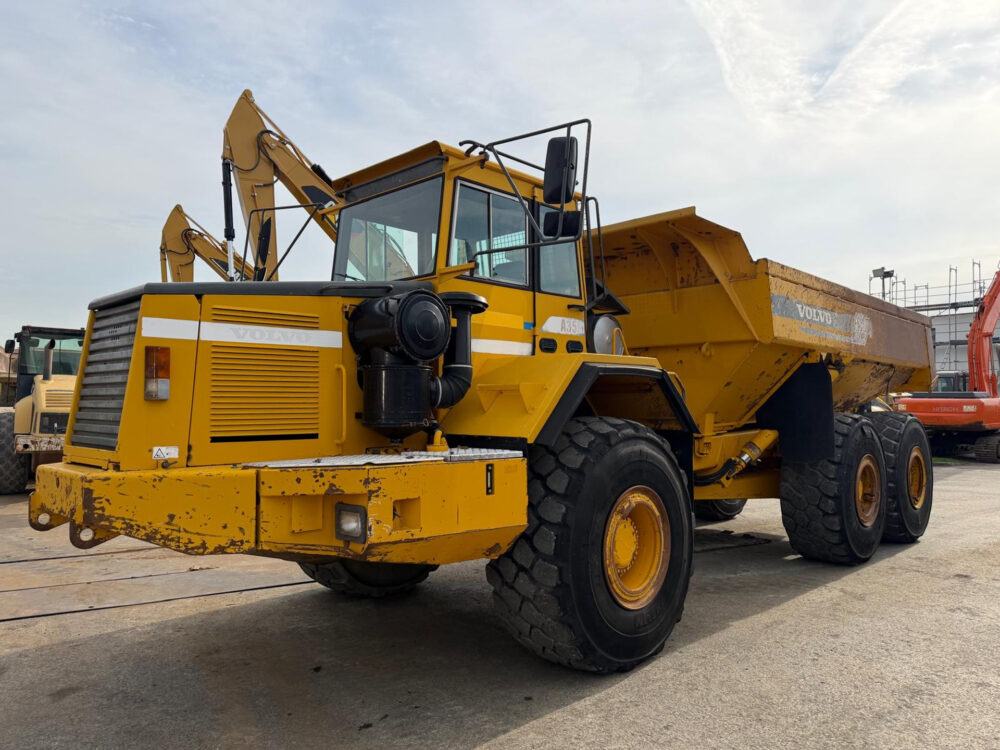 volvo-a35c-6x6-dumper