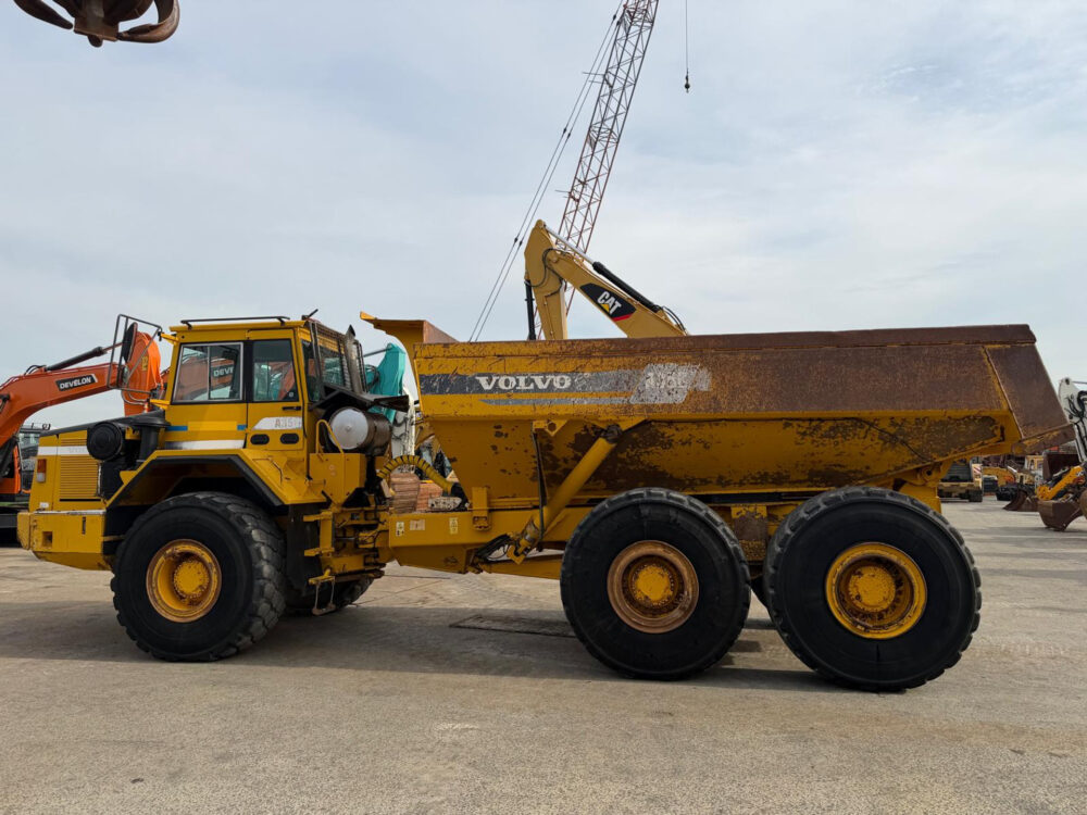 volvo-a35c-6x6-dumper