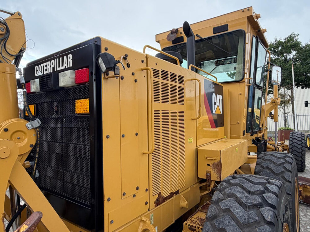 caterpillar-140k-grader-2