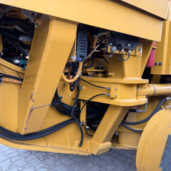 caterpillar-140k-grader-2