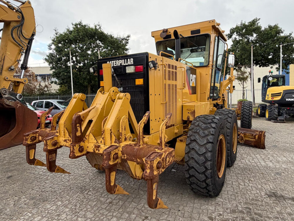 caterpillar-140k-grader-2
