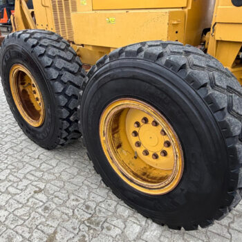 caterpillar-140k-grader-2
