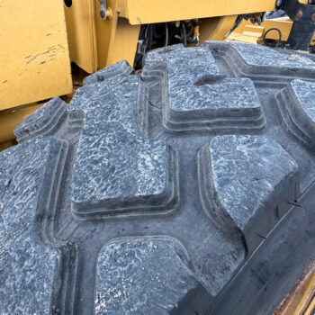 caterpillar-140k-grader-2