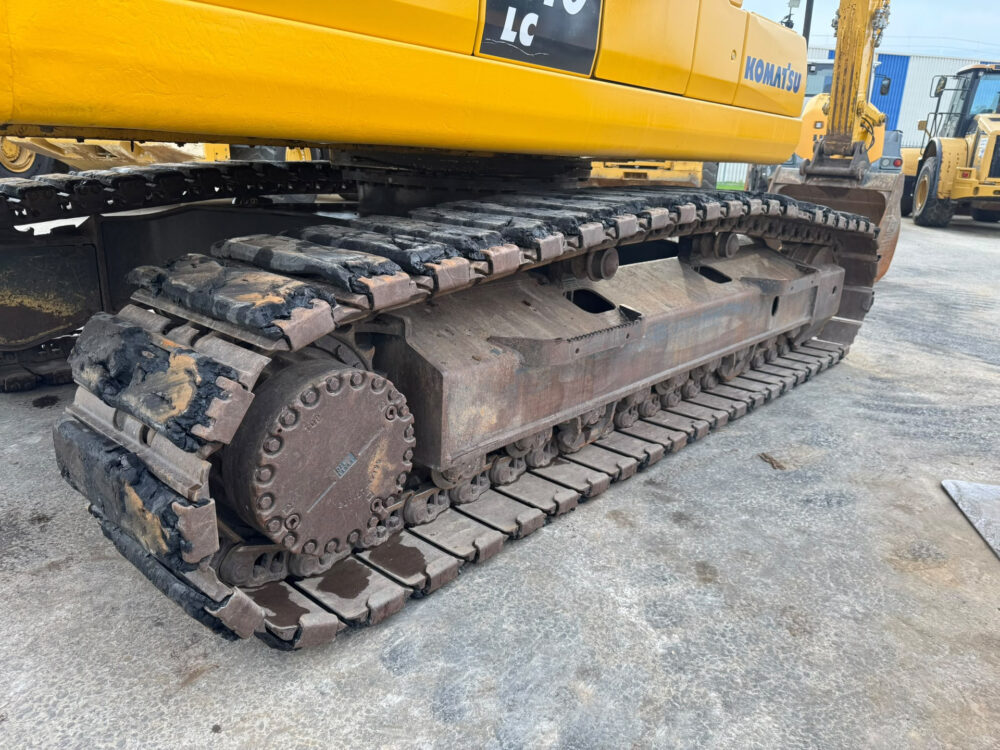 komatsu-pc210-11-rupsgraafmachine