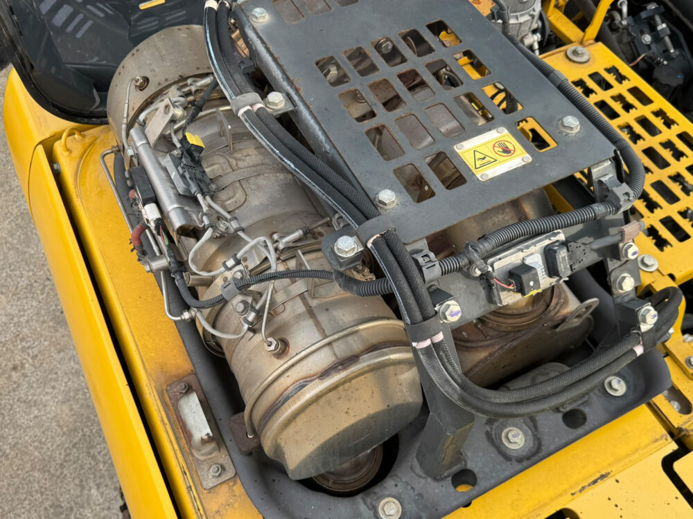komatsu-pc210-11-rupsgraafmachine