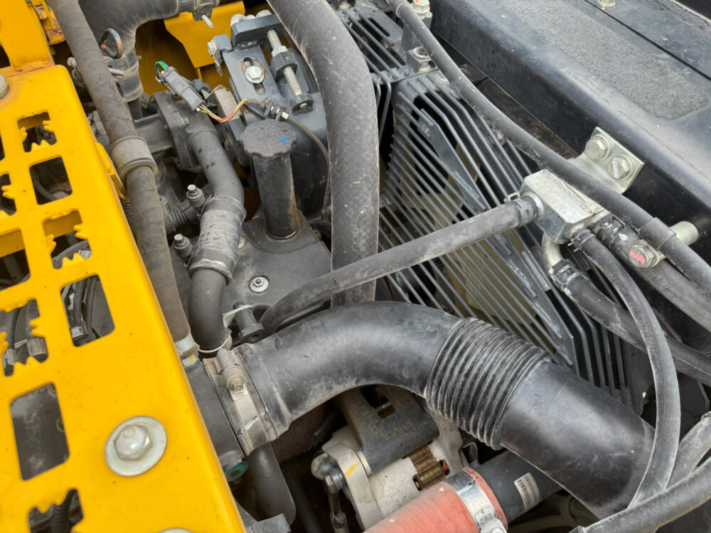 komatsu-pc210-11-rupsgraafmachine
