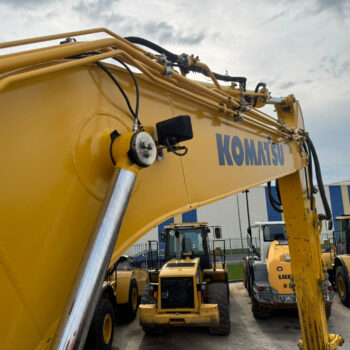 komatsu-pc210-11-rupsgraafmachine
