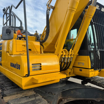 komatsu-pc210-11-rupsgraafmachine
