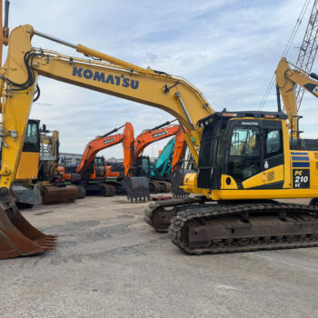 komatsu-pc210-11-rupsgraafmachine