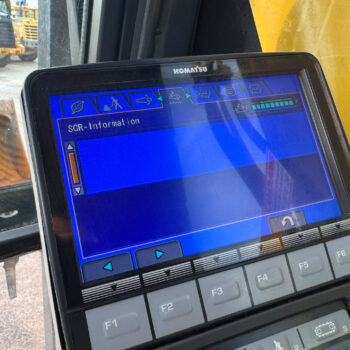 komatsu-pc210-11-rupsgraafmachine