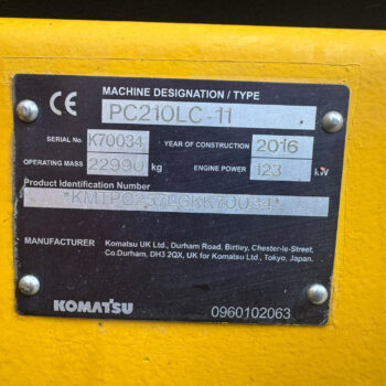 komatsu-pc210-11-rupsgraafmachine