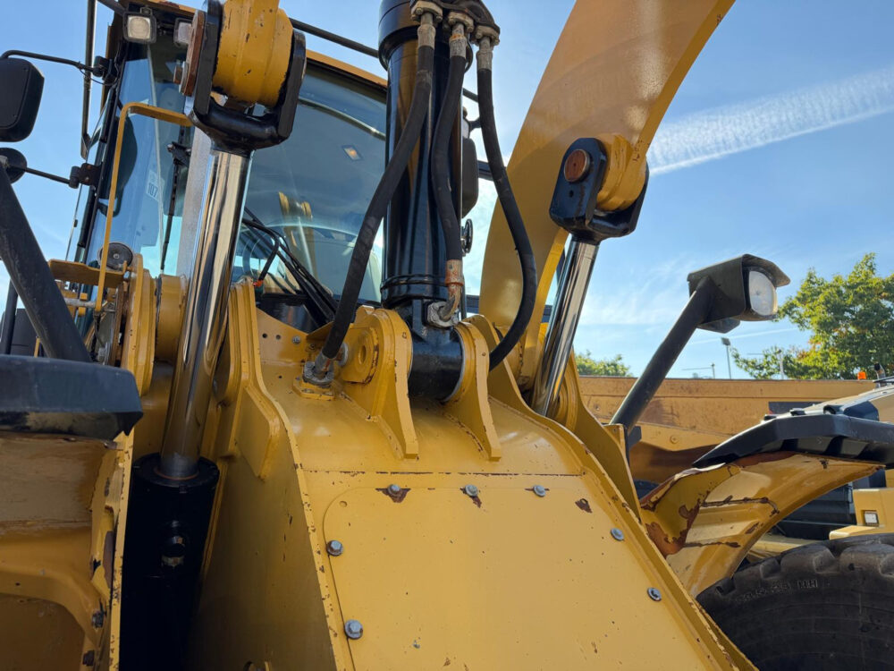 caterpillar-962k-wiellader