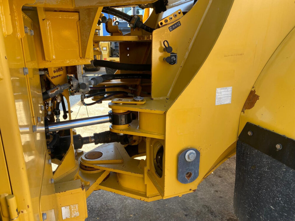 caterpillar-962k-wiellader