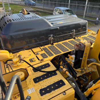 komatsu-pc210-11-rupsgraafmachine
