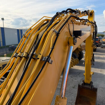 komatsu-pc210-11-rupsgraafmachine