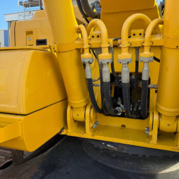 komatsu-pc210-11-rupsgraafmachine
