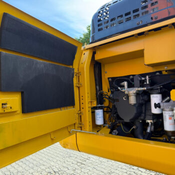 komatsu-pc210-11-rupsgraafmachine
