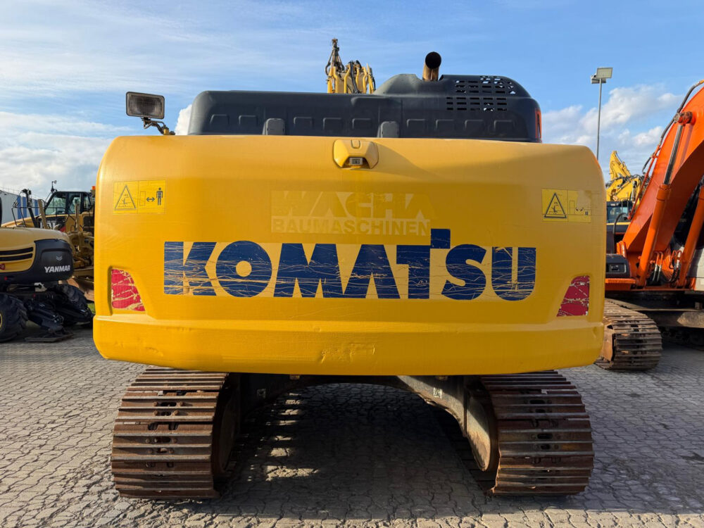 komatsu-pc210-11-rupsgraafmachine