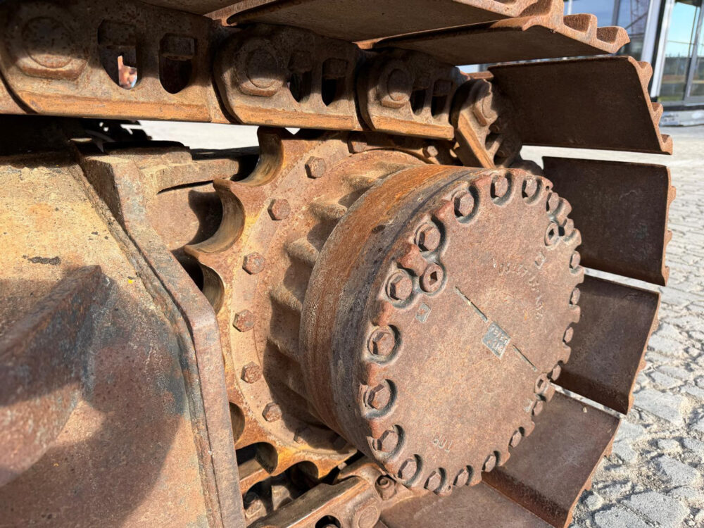 komatsu-pc210-11-rupsgraafmachine